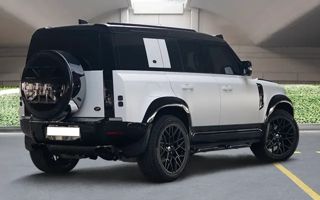 LAND ROVER DEFENDER URBAN - image 4