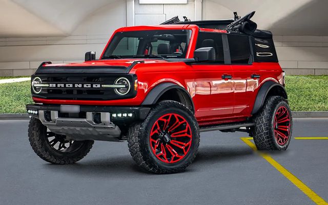 Ford Bronco 2023 - image 1