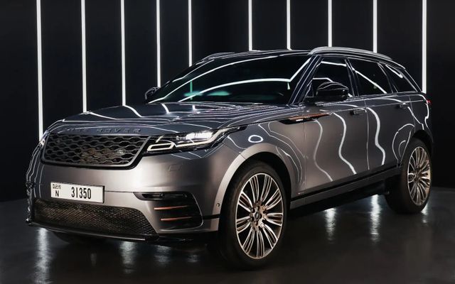 Range Rover Velar - image 1
