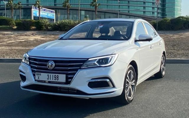 MG 5 Lux 2023 - image 1