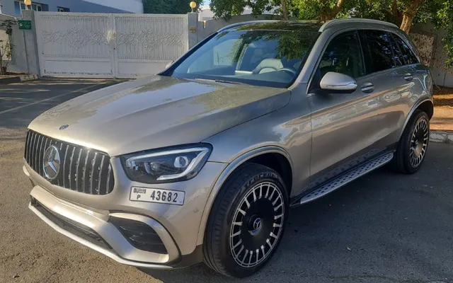 MERCEDES GLC-300 - image 1