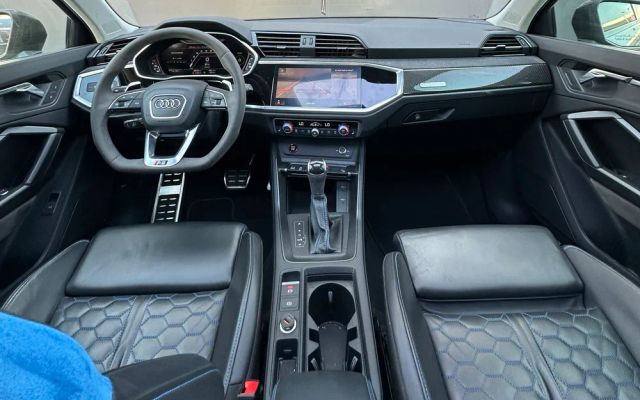 AUDI RS Q3 - image 4