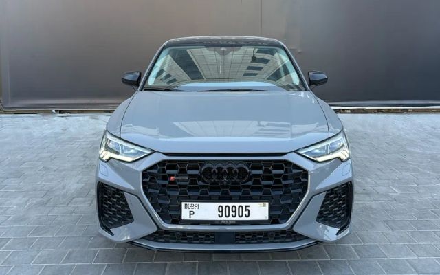 AUDI RS Q3 - image 1