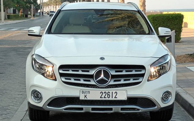 MERCEDES GLA250 - image 3