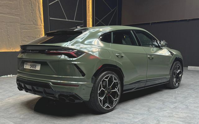 LAMBORGHINI URUS MY19 - image 4