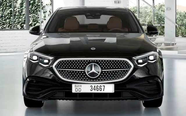 Mercedes E200 - image 2