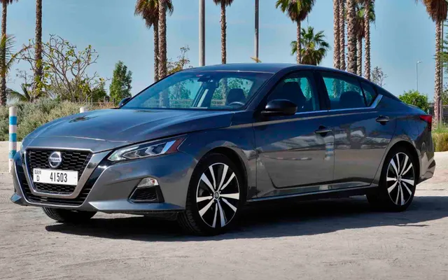 NISSAN ALTIMA - image 1