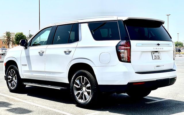 CHEVROLET TAHOE 2023 - image 4