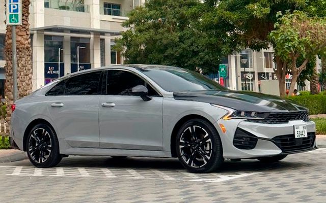 KIA K5 GT - image 2