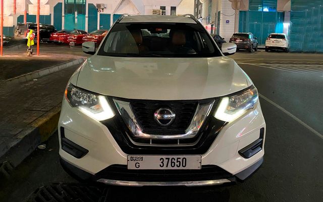 NISSAN ROGUE - image 1