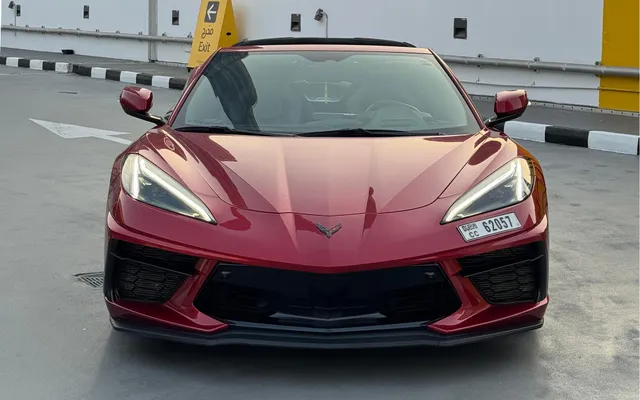 CHEVROLET CORVETTE C8 - image 2