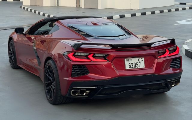 CHEVROLET CORVETTE C8 - image 4