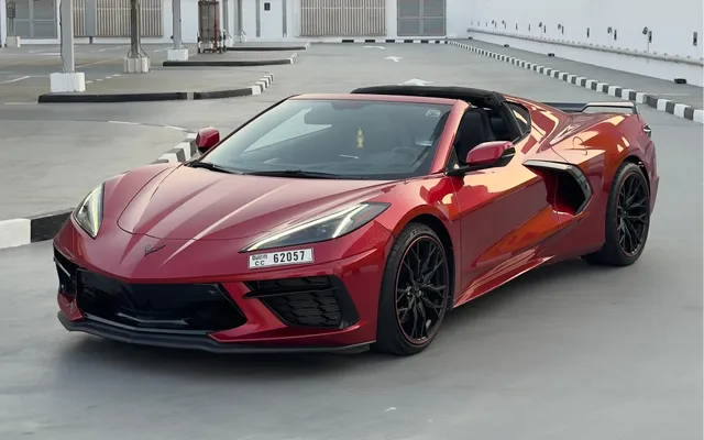 CHEVROLET CORVETTE C8 - image 1