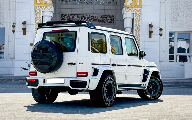 MERCEDES G63 BRABUS - image 2