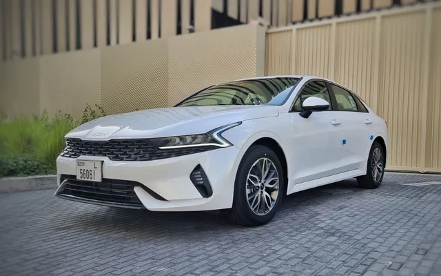 kia k5 - image 1