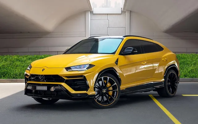Lamborghini Urus Pearl Capsule - image 1