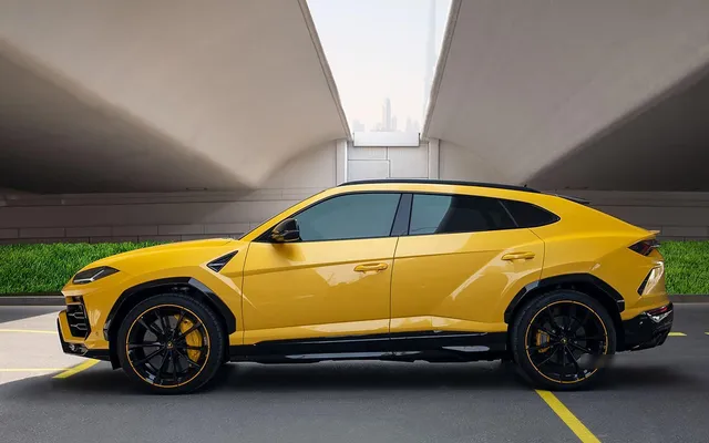 Lamborghini Urus Pearl Capsule - image 2