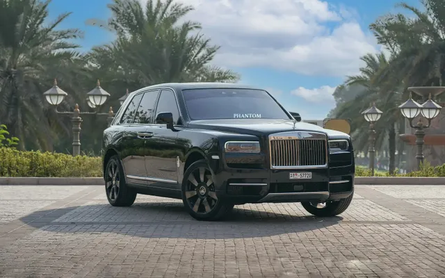 ROLLS ROYCE CULLINAN - image 1