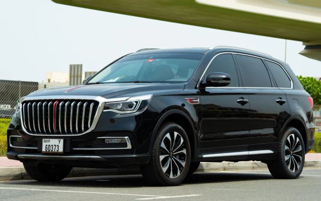 Hongqi HS7 - image 1