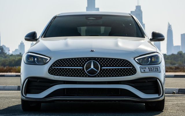 Mercedes Benz C300 - image 3