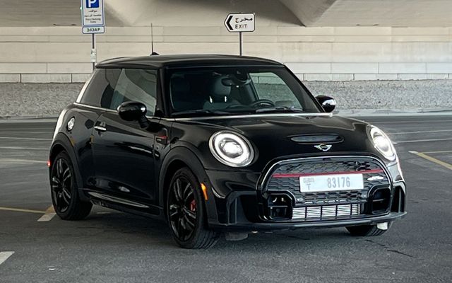 MINI COOPER - image 4