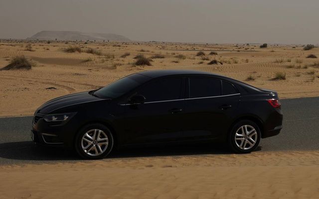 RENAULT MEGANE - image 2
