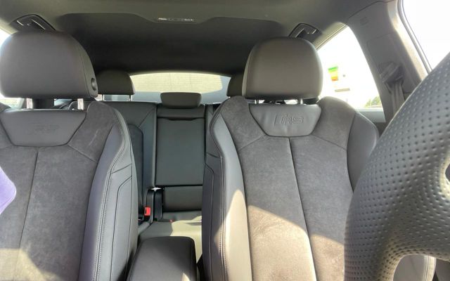 AUDI RS Q3 - image 1