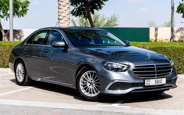 Mercedes E200 - image 1