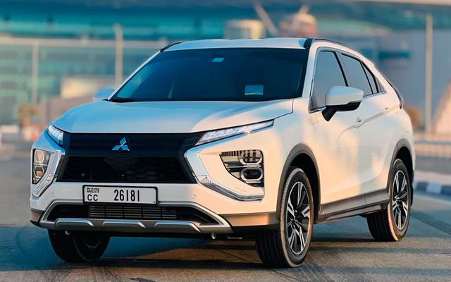 MITSUBISHI ECLIPSE CROSS - image 1