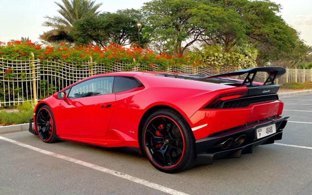 LAMBORGHINI HURACAN - image 3