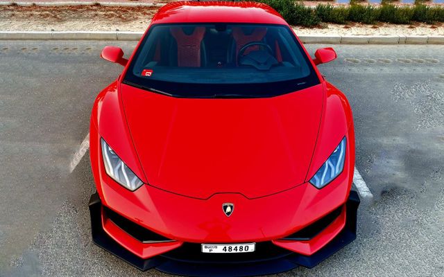LAMBORGHINI HURACAN - image 4