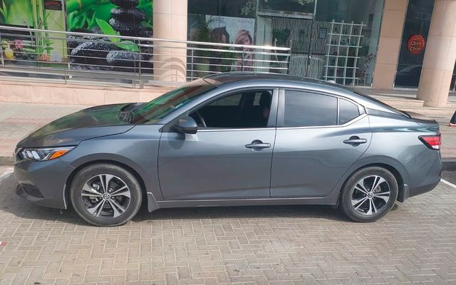 NISSAN SENTRA - image 2