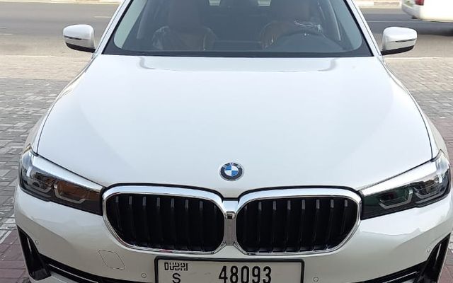 BMW 520i - image 2