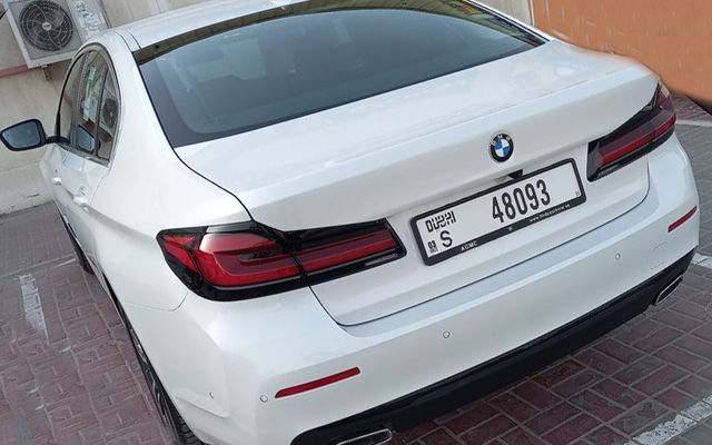 BMW 520i - image 3