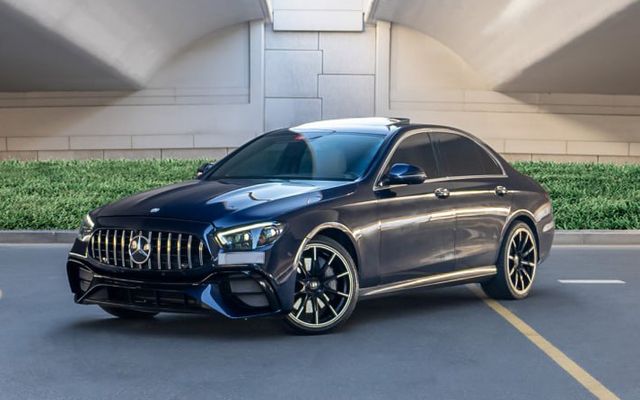 MERCEDES E300 - image 1