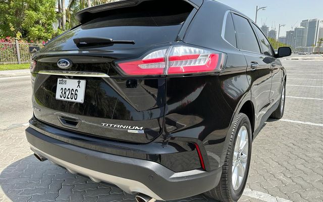 Ford Edge - image 4