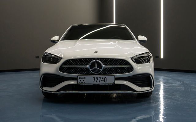 Mercedes C200 - image 2