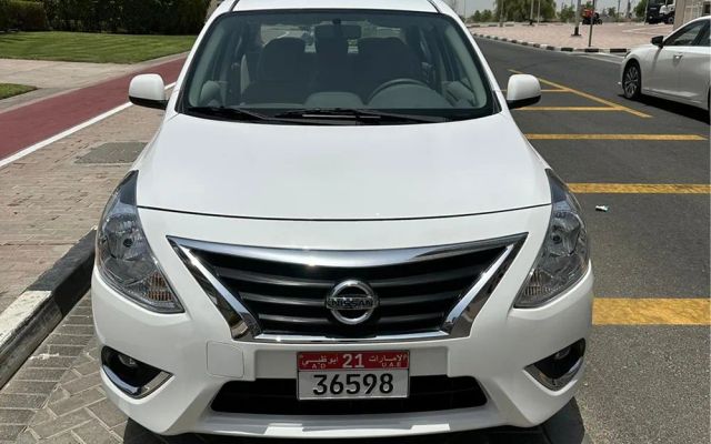 Nissan Sunny - image 3