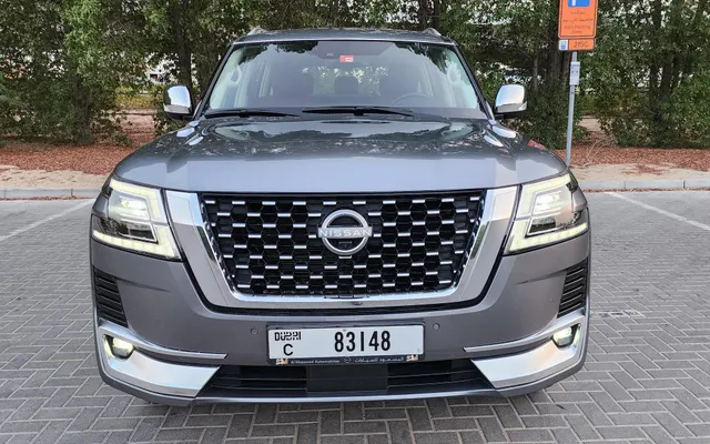Nissan Patrol - image 3