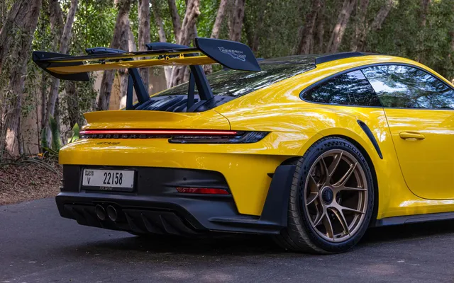 Porsche GT3 RS - image 4
