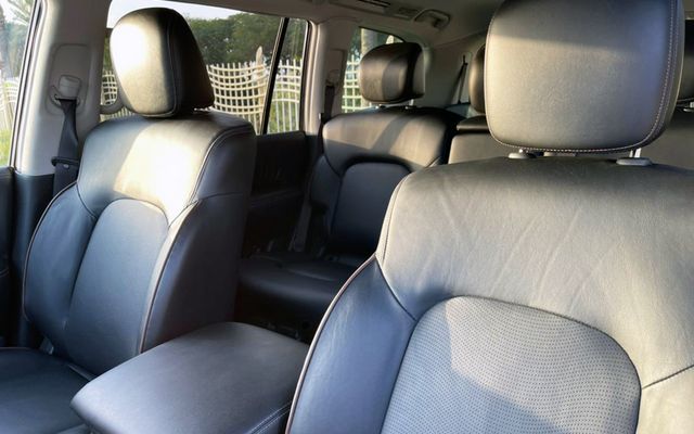 Nissan Armada - image 4