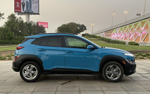 HYUNDAI KONA - image 2