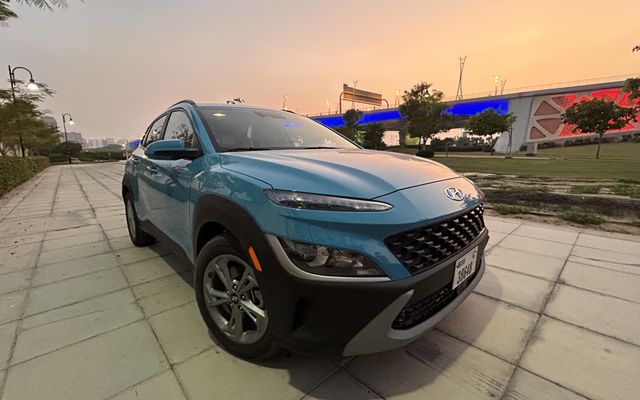 HYUNDAI KONA - image 4