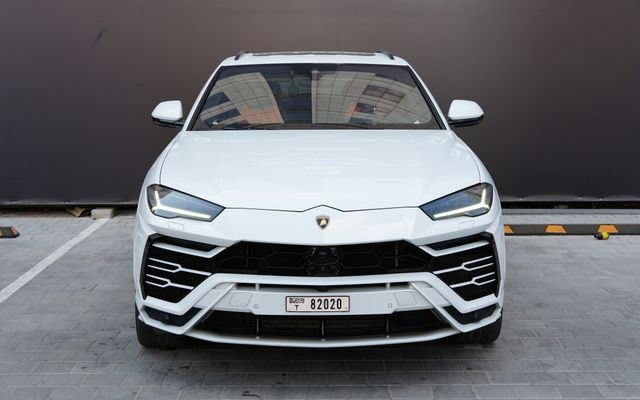 LAMBORGHINI URUS MY20 - image 1