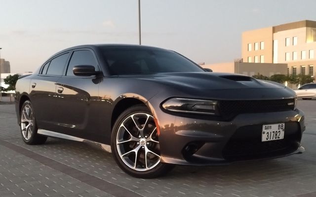 Dodge Charger - image 2
