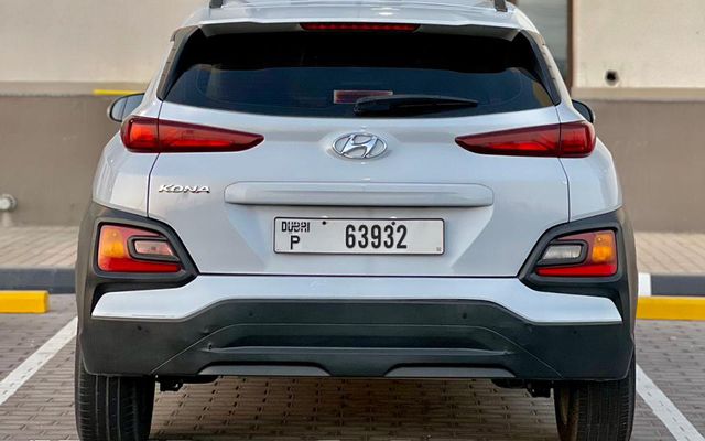 HYUNDAI KONA - image 4