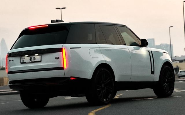 LAND ROVER RANGE ROVER - image 4