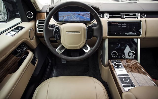 Range rover velar - image 4