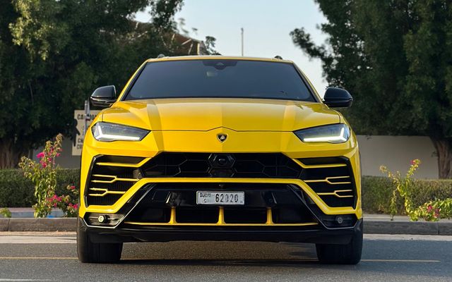 LAMBORGHINI URUS MY20 - image 3