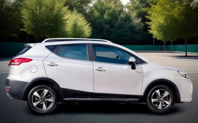 JAC S3+ 1.6L INTEL LUXURY - image 2
